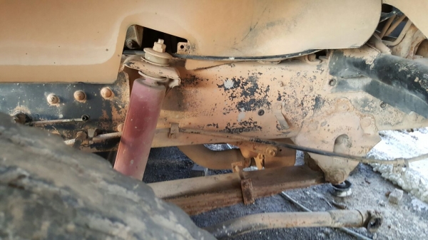 รถนิสสัน  10  ล้อ UD โม่ปูน CWM430 / 230 แรงม้า.    สนใจติดต่อ  081 - 6079515