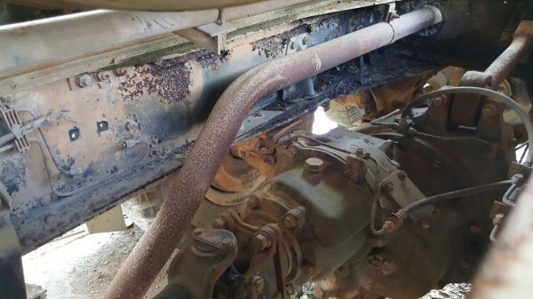 รถนิสสัน  10  ล้อ UD โม่ปูน CWM430 / 230 แรงม้า.    สนใจติดต่อ  081 - 6079515