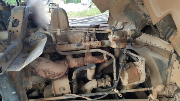 รถนิสสัน  10  ล้อ UD โม่ปูน CWM430 / 230 แรงม้า.    สนใจติดต่อ  081 - 6079515