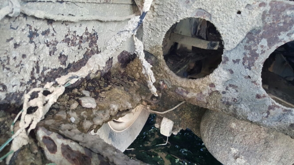 รถนิสสัน  10  ล้อ UD โม่ปูน CWM430 / 230 แรงม้า.    สนใจติดต่อ  081 - 6079515