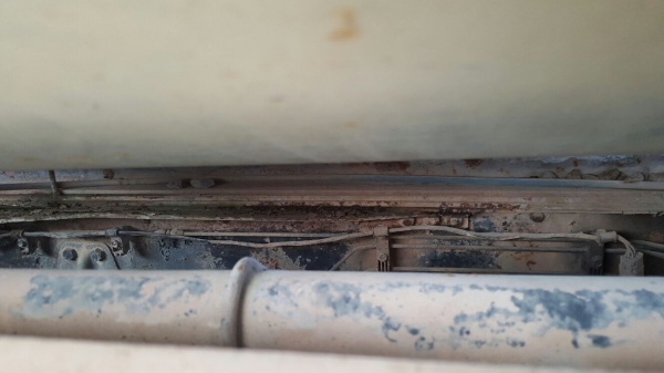 รถนิสสัน  10  ล้อ UD โม่ปูน CWM430 / 230 แรงม้า.    สนใจติดต่อ  081 - 6079515