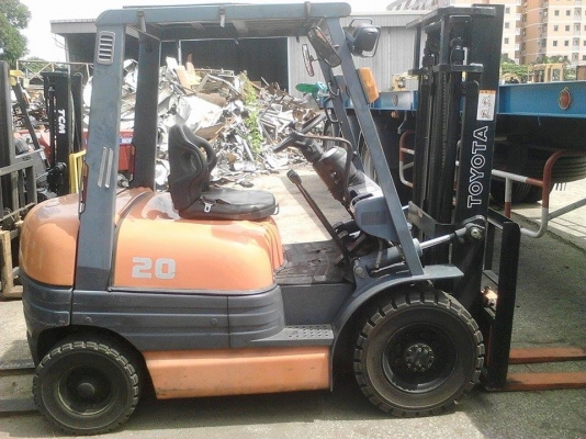 โฟล์คลิฟ TOYOTA 6FGL20 2ตัน โฟล์คลิฟ TOYOTA 6FGL20 2ตัน