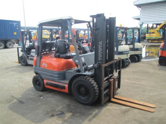 โฟล์คลิฟ TOYOTA 6FGL20 2ตัน โฟล์คลิฟ TOYOTA 6FGL20 2ตัน