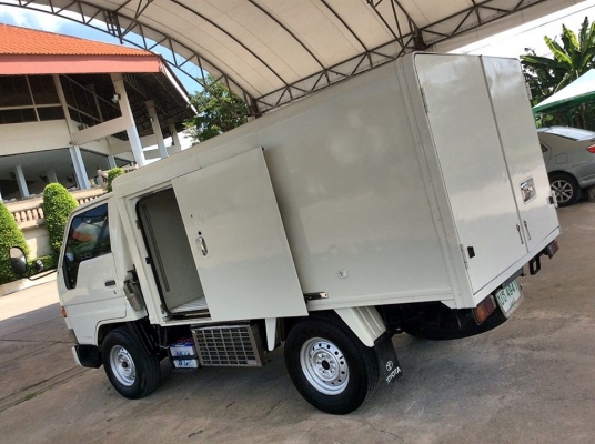 DYNA ตู้เย็น 2JZ-GE เกียร์ธรรมดา ติดแก๊ส LPG ปี2008