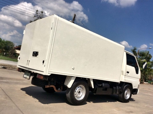 DYNA ตู้เย็น 2JZ-GE เกียร์ธรรมดา ติดแก๊ส LPG ปี2008