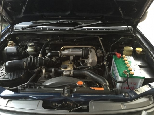 ขายครับ D Max หัวเดียว ปี 03 2.5 ขายครับ D Max หัวเดียว ปี 03 2.5