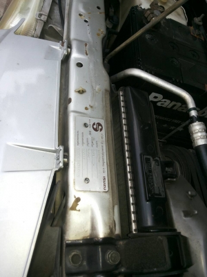 รถอเนกประสงค์  ISUZU THAIRUNG SPACEWAGON ปี 2002 เกียร์ธรรมดา เครื่อง 3000  สภาพสวย ราคา 165,000 บ.