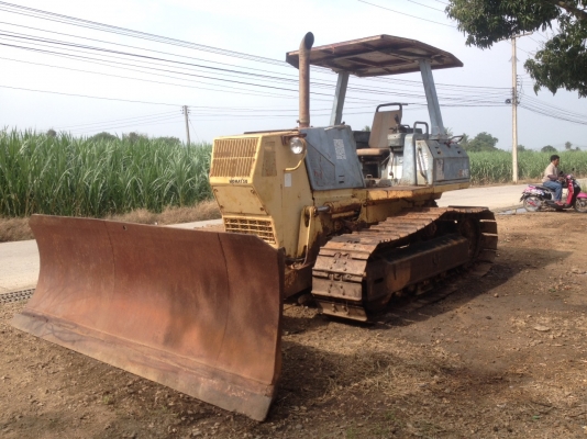 ขายแล้วคะ!!แทรคเตอร์D41E-6 ใช้งานได้ดี ขายแล้วคะ!!แทรคเตอร์D41E-6 ใช้งานได้ดี