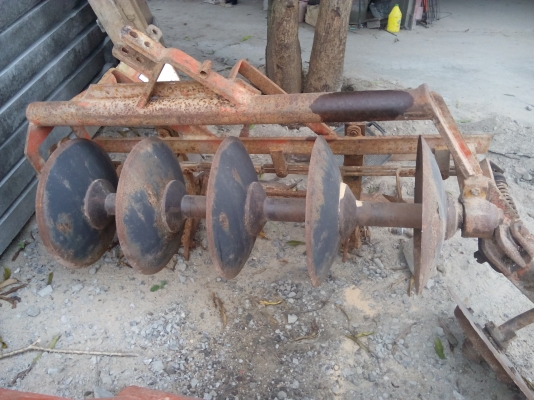 ขาย 16500 บาท ผาน 5 ใบ 22 นิ้ว  ใส่  34 35 36 แรง พร้อมคราด