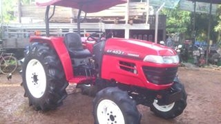 ขายยันม่าร์EF453T รถ 1600 ชั่วโมง จดทะเบียนปี54  ราคา200000บ.