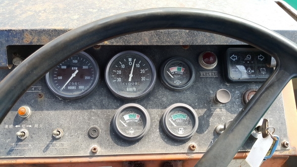 รถบด 7 ล้อยาง Sakai T2 รถเก่านอก สภาพเดิมๆ พร้อมใช้งาน เพิ่งเหยียบถึงไทย