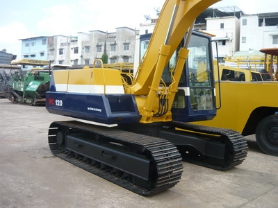 รถขุด Komatsu PC120-3 รถเก่านอก สภาพพร้อมใช้งาน ตรวจเช็คระบบใหทั้งคันก่อนปล่อย
