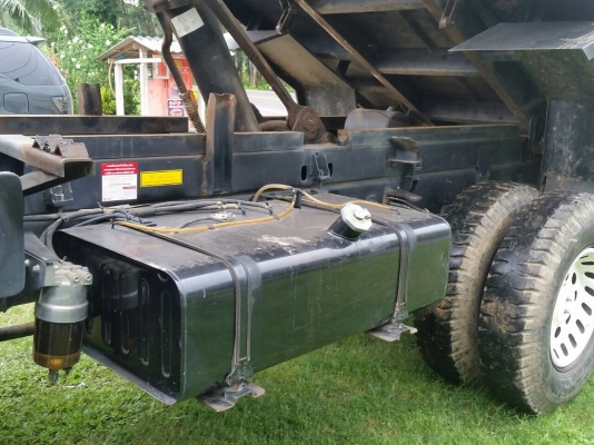 รถอีซูซุ 6 ล้อดั้ม FTR  240 แรงม้า. ปี 55. ( รถวิ่ง 27,xxx กม. )   สนใจติดต่อ   081 - 6079515