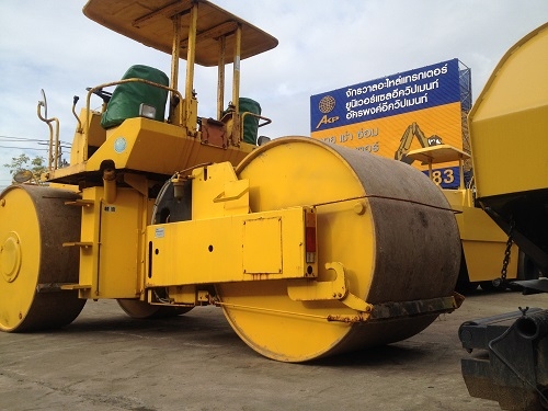 รถบด 3 ล้อเหล็ก Sakai R2 รถเก่านอก สภาพดั พร้อมใช้งาน รถนำเข้าจากญี่ปุ่น