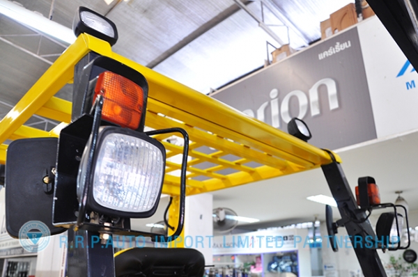 ขายรถโฟล์คลิฟท์มือสอง TCM รุ่น FD35Z7  ราคา xxx,xxx บาท นำเข้าจากประเทศญี่ปุ่น 100\%