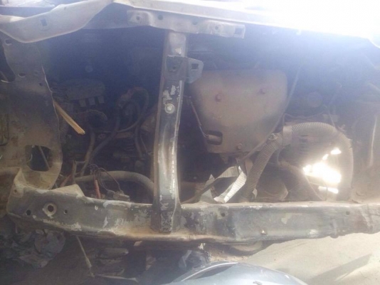 ซากอีคาร์  หัวฉีด เกียร์ธรรมดา ปี39 ขาย 18,000.