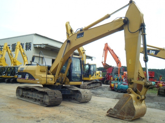 ขายรถขุดมือสองนำเข้าจากญี่ปุ่น CATERPILLAR 320D สภาพสวยพร้อมใช้งาน