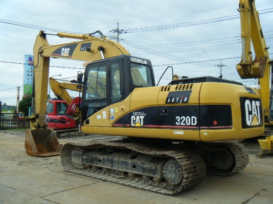 ขายรถขุดมือสองนำเข้าจากญี่ปุ่น CATERPILLAR 320D สภาพสวยพร้อมใช้งาน