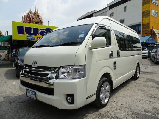 รถตู้มือสอง ปี2013 แต่งเต็มทั้งคัน สนใจโทร 087-775-8887