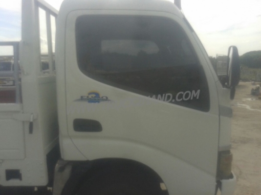 รถบรรทุก 4 ล้อ  HINO ดูโร่ ยูโร 2 ขนาด 100 แรงม้า ปี 2548  กระบะยาว 3.10 เมตร