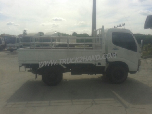 รถบรรทุก 4 ล้อ  HINO ดูโร่ ยูโร 2 ขนาด 100 แรงม้า ปี 2548  กระบะยาว 3.10 เมตร