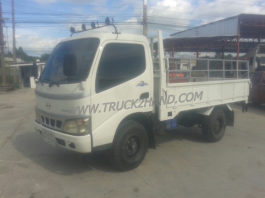 รถบรรทุก 4 ล้อ  HINO ดูโร่ ยูโร 2 ขนาด 100 แรงม้า ปี 2548  กระบะยาว 3.10 เมตร