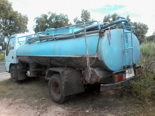 รถดูดสิ่งปฏิกูล  110  แรง  เครื่องดี  ครัชชีสวย  รถใช้งานทุกวัน