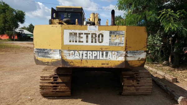 ขายแบคโฮ CAT E200B สภาพพร้อมใช้งาน เอกสารสัญญาซื้อขาย ช่วงล่างดี ราคาต่อรองได้ ขายแบคโฮ CAT E200B สภาพพร้อมใช้งาน เอกสารสัญญาซื้อขาย ช่วงล่างดี ราคาต่อรองได้