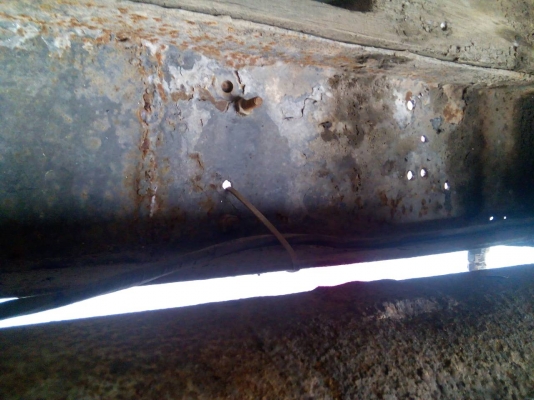 หกล้อ อีซูซ 110แรง ช่วงยาว 5.20ม สภาพดีพร้อมใช้ เล่มทะเบียนพร้อมโอน