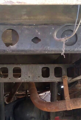 หกล้อ อีซูซ 110แรง ช่วงยาว 5.20ม สภาพดีพร้อมใช้ เล่มทะเบียนพร้อมโอน