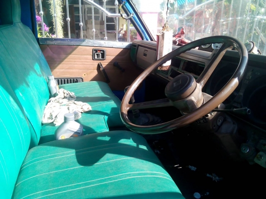 หกล้อ อีซูซ 110แรง ช่วงยาว 5.20ม สภาพดีพร้อมใช้ เล่มทะเบียนพร้อมโอน