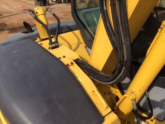 ขายรถแบคโฮ KOMATSU PC78US-6 ปี 2007 สภาพสวยพร้อมใช้งาน รถนอกนำเข้าเองจากญี่ปุ่น มีVDOการทำงานครับ ขายรถแบคโฮ KOMATSU PC78US-6 ปี 2007 สภาพสวยพร้อมใช้งาน รถนอกนำเข้าเองจากญี่ปุ่น มีVDOการทำงานครับ