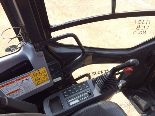 ขายรถแบคโฮ KOMATSU PC78US-6 ปี 2007 สภาพสวยพร้อมใช้งาน รถนอกนำเข้าเองจากญี่ปุ่น มีVDOการทำงานครับ ขายรถแบคโฮ KOMATSU PC78US-6 ปี 2007 สภาพสวยพร้อมใช้งาน รถนอกนำเข้าเองจากญี่ปุ่น มีVDOการทำงานครับ