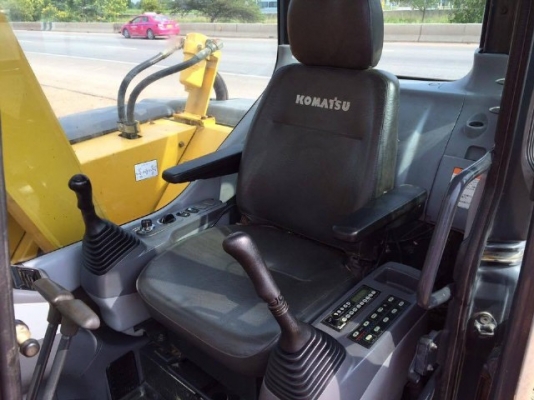 ขายรถแบคโฮ KOMATSU PC78US-6 ปี 2007 สภาพสวยพร้อมใช้งาน รถนอกนำเข้าเองจากญี่ปุ่น มีVDOการทำงานครับ ขายรถแบคโฮ KOMATSU PC78US-6 ปี 2007 สภาพสวยพร้อมใช้งาน รถนอกนำเข้าเองจากญี่ปุ่น มีVDOการทำงานครับ