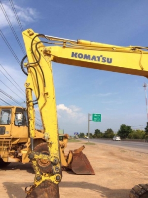 ขายรถแบคโฮ KOMATSU PC78US-6 ปี 2007 สภาพสวยพร้อมใช้งาน รถนอกนำเข้าเองจากญี่ปุ่น มีVDOการทำงานครับ ขายรถแบคโฮ KOMATSU PC78US-6 ปี 2007 สภาพสวยพร้อมใช้งาน รถนอกนำเข้าเองจากญี่ปุ่น มีVDOการทำงานครับ