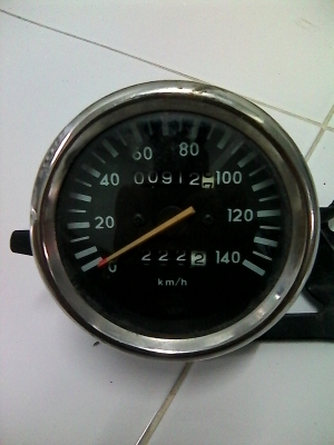 เรือนไมล์ ราคา  350 บาท