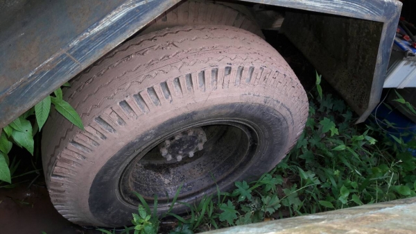 ขายรถบรรทุก 6 ล้อดัมพ์ HINO MEGA 145 แรงม้าปี 2548 ราคา 750000