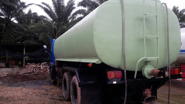 ขายรถบรรทุก 10 ล้อน้ำ HINO เปอร์เฟีย เครื่องแดวู 360 แรงม้า 2 เพลา ถังบรรจุ 16000 ลิตร ราคา 650000