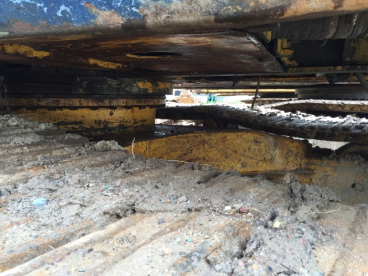 ขายรถแบคโฮ KOMATSU PC200-5 ระบบไฟเต็ม ไม่มีเอกสาร คอลโทรลสั้น ราคา 600000