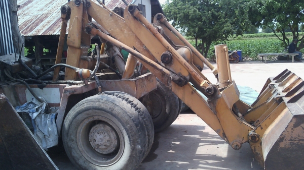 ขายรถตัก TCM SD 23 ขายรถตัก TCM SD 23