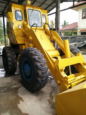 ขายรถตักล้อยาง TCM