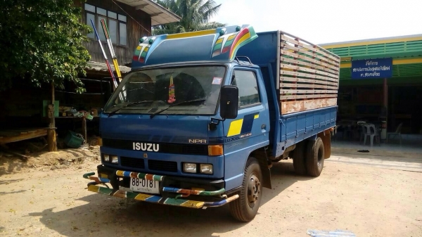 ขาย ISUZU NPR59-เครื่อง 4BD1-115 แรงม้า (ราคา 375,000 บาท) เครื่องดี-เกียร์สั้น เกีนร์สโลว์กลาง F หล