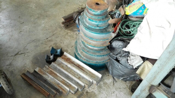 ====== Sold Out!! ====== เครื่องดัดท่อไอเสีย BERGIN รุ่น BEG-30 สเปค 3/4"- 3" มอเตอร์เบรค 3 HP. ไฟบ้าน 220V. ลูกดัดรางดัดจัดเต็ม สภาพป้ายแดง!!