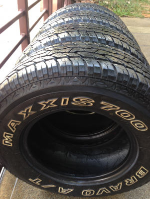 ยาง All Maxxis 225 75 15 ดอกเต็ม ไม่มีปะ พร้อมใช้งาน