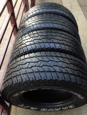 ยาง All Maxxis 235 70 15 กลางปี12 พร้อมใช้งาน ราคาไม่แพง