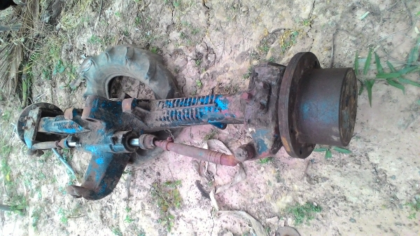 ขายชุดเพลาหน้ารถไถฟอร์ด zf พร้อมยาง