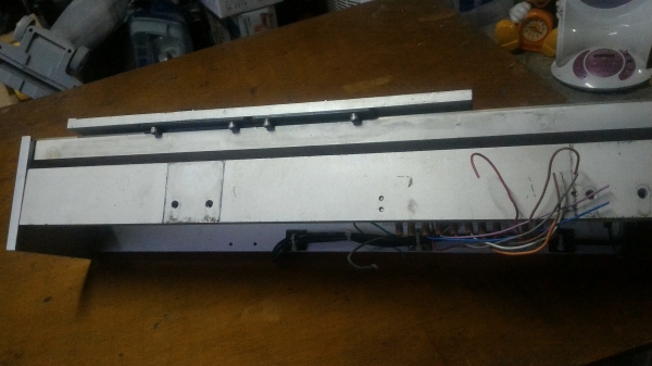 แท่นเลื่อนแกนเดียวขับเคลื่อนด้วยมอเตอร์ เดินห้น้า - ถอดหลังได้ มีลิมิตสวิทช์สั่งป้องกันการชน