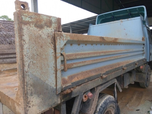 ขายรถบรรทุก 6 ล้อดัมพ์ ISUZU NPR 120 แรงม้าฝาดำ ราคา 450000