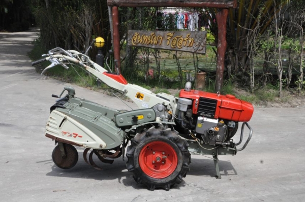 ขายรถพรวนดินyanmar Yc700 สภาพสวยเดิมจากญี่ปุ่น มีเกียร์ 28,000เท่านั้น