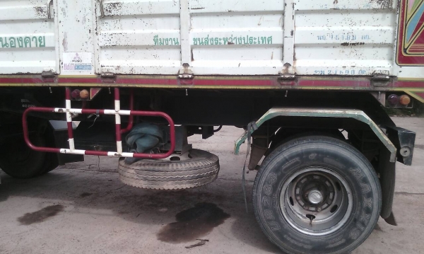 ขายด่วนรถสิบล้อM6ดั้มเกษตรแม่ลูกเครือง260แรงปี52รถสวยเดิม